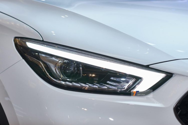Cận cảnh thay đổi đáng để mong đợi của cụm đèn chiếu sáng LED mới của MG ZS 2021.