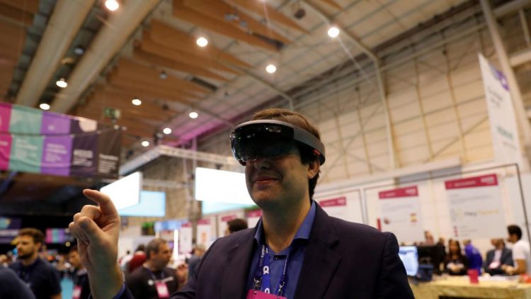 Trải nghiệm công nghệ thực tế ảo VR